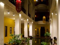 DSC 1766  Le hall d'un hôtel dans Chinatown