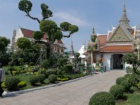 P1040034  Parc autour du temple