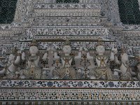 P1040084  Décoration d'un mondop