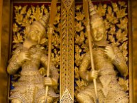 DSC 1171  Porte sculptée et dorée