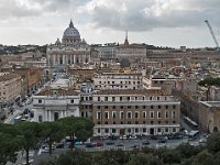 La basilique St Pierre vue depuis le château