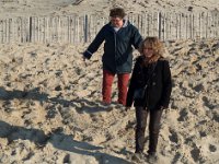 Sur la plage  Comme ça suffisait pas, en plus je m'ensable.