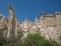 Gros plan sur une falaise d'orgues