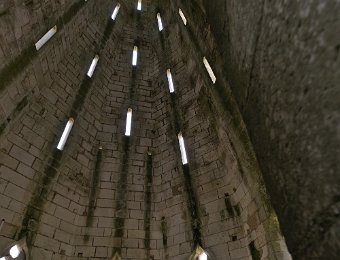 Eglise Saint Pierre de Sales- intérieur de la flèche
