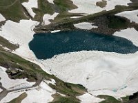 Lac d'Oncet encore pris par la glace
