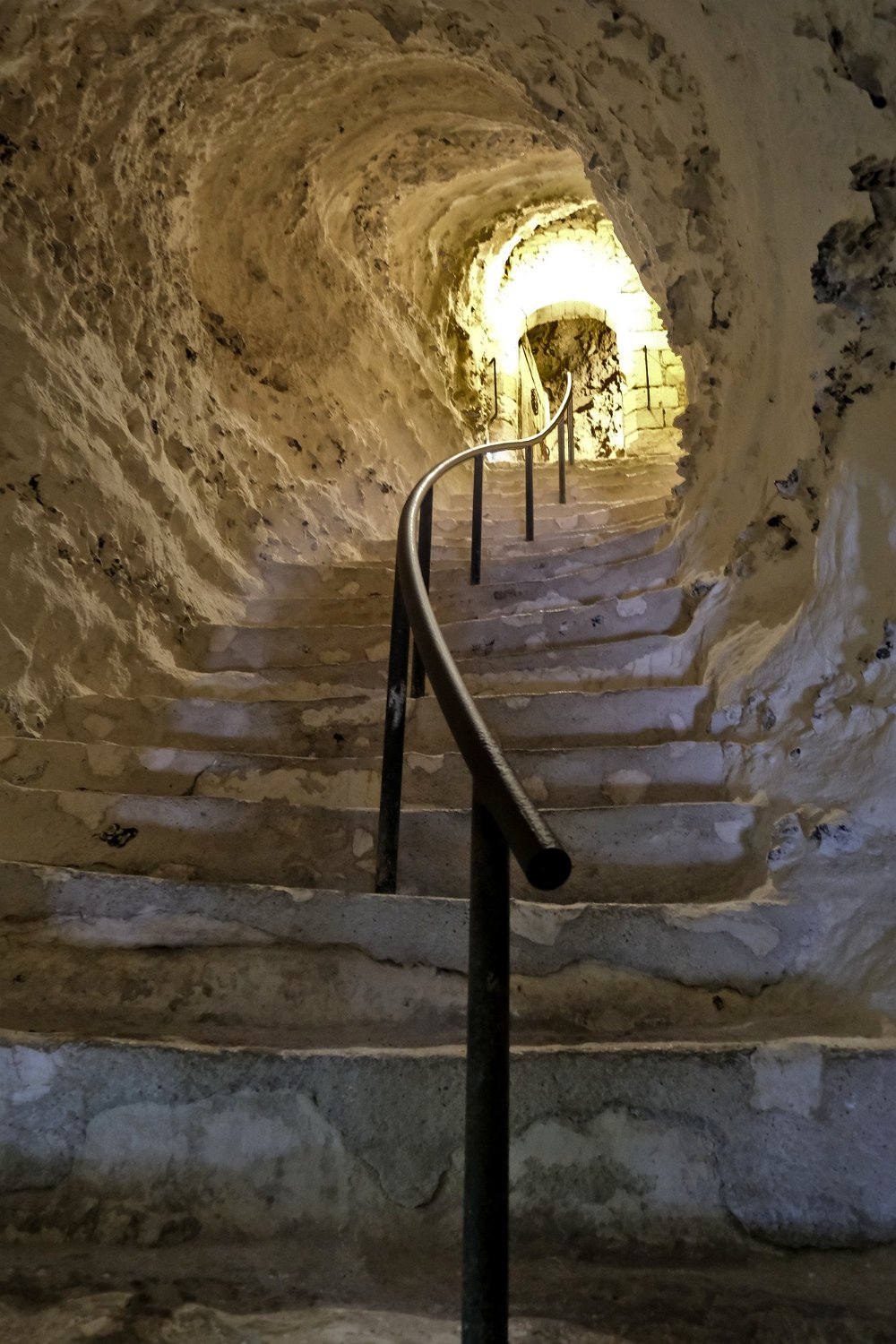 L'escalier d'accès au donjon