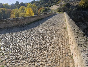 Pont du diable- Tablier en galets roulés