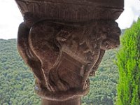 Chapiteau des colonnes de la galerie du cloitre