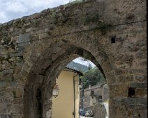 Porte médiévale dans les remparts (Porte d'Italie)