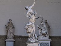 Loggia des Lanzi - L'enlèvement des Sabines, derrière à droite Hercule en lutte contre le centaure Nessus