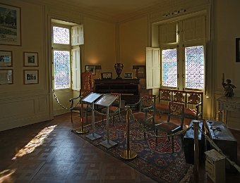Le bureau de comptabilité  C'est dans ce bureau que Joséphine Baker tenait la comptabilité de son entreprise touristique