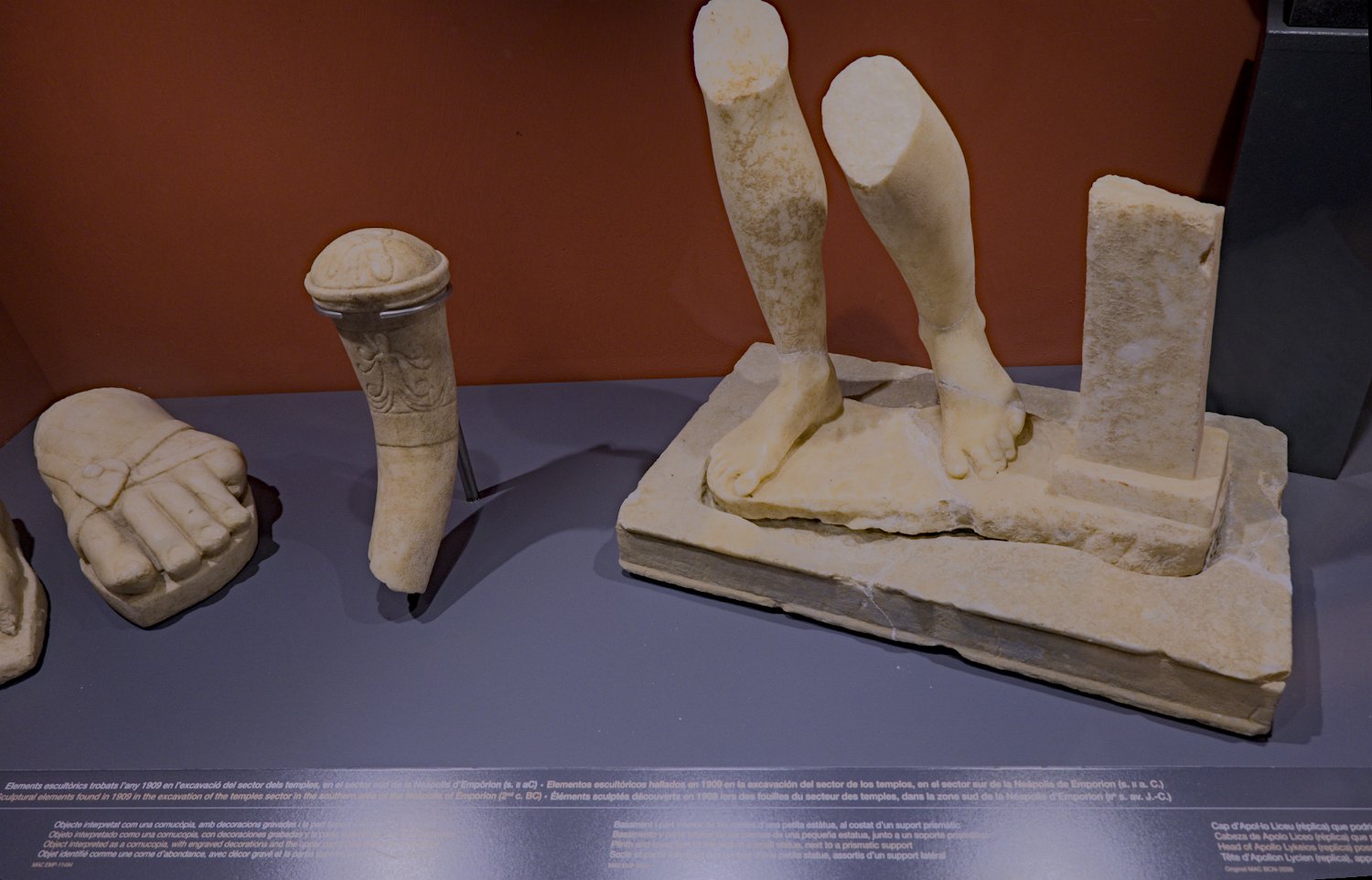 Vestiges de sculptures humaines