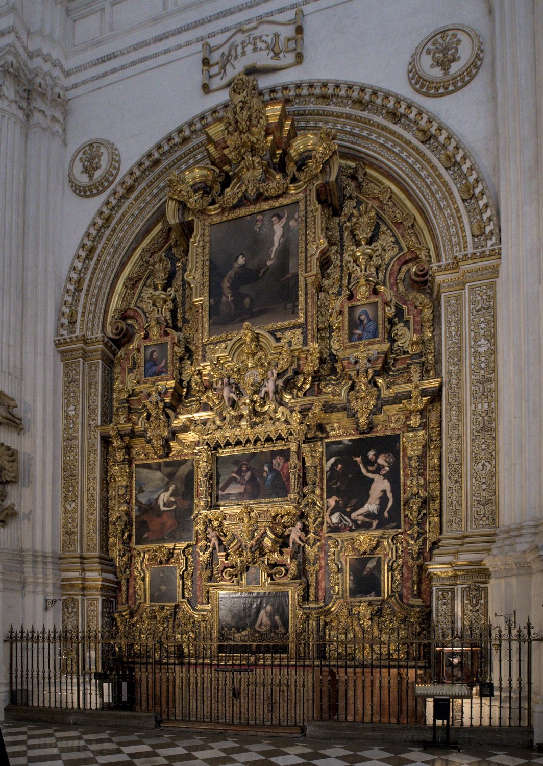 Cathédrale de l'Incarnation - Rétable de Jésus de Nazareth