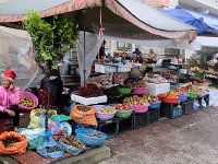 Vente de fruits à l'extérieur du marché